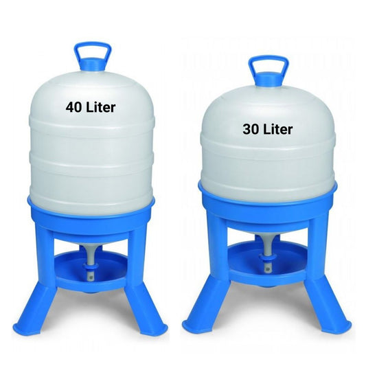 Geflügeltränke mit Standfüßen blau